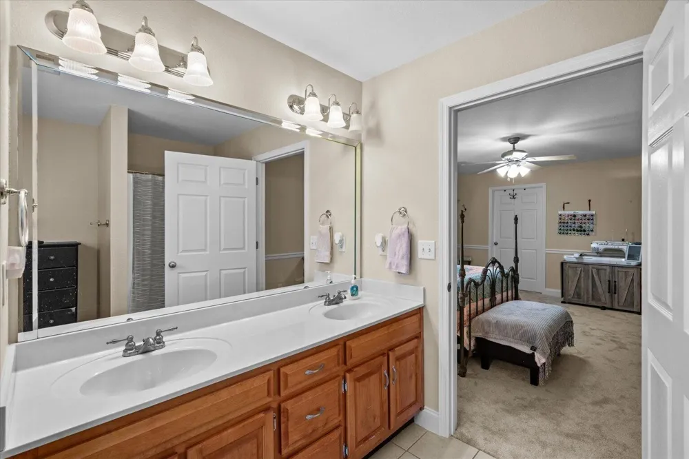 72 Limestone Dr Rossville, GA 30741