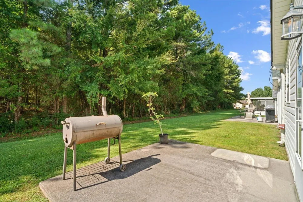 72 Limestone Dr Rossville, GA 30741