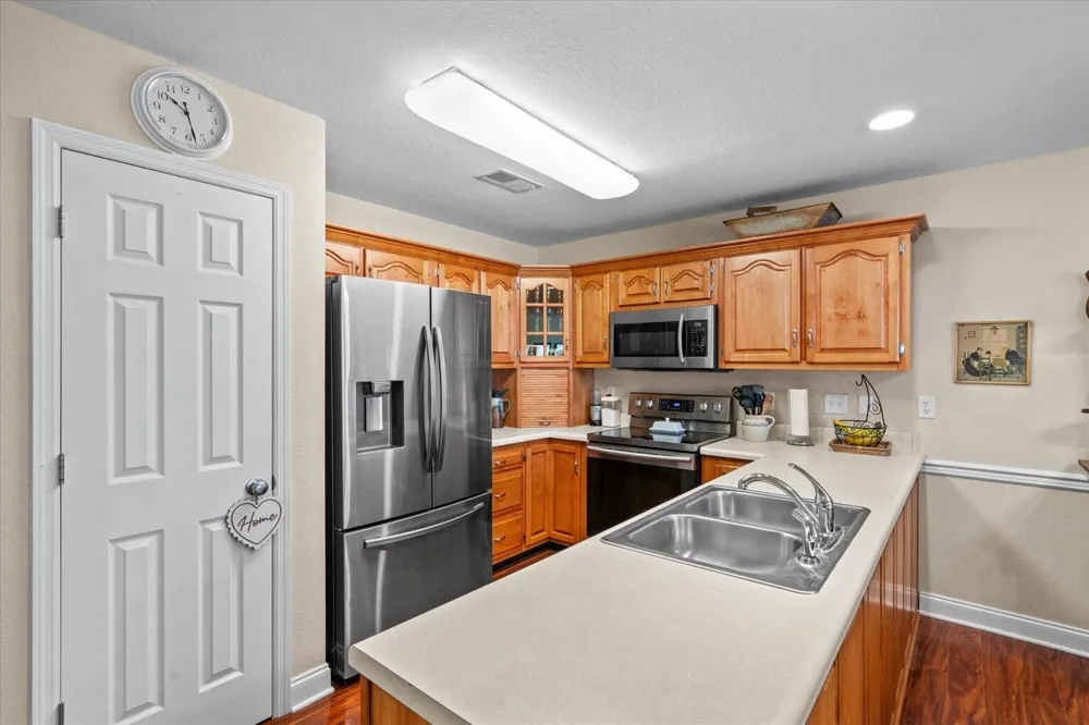 72 Limestone Dr Rossville, GA 30741