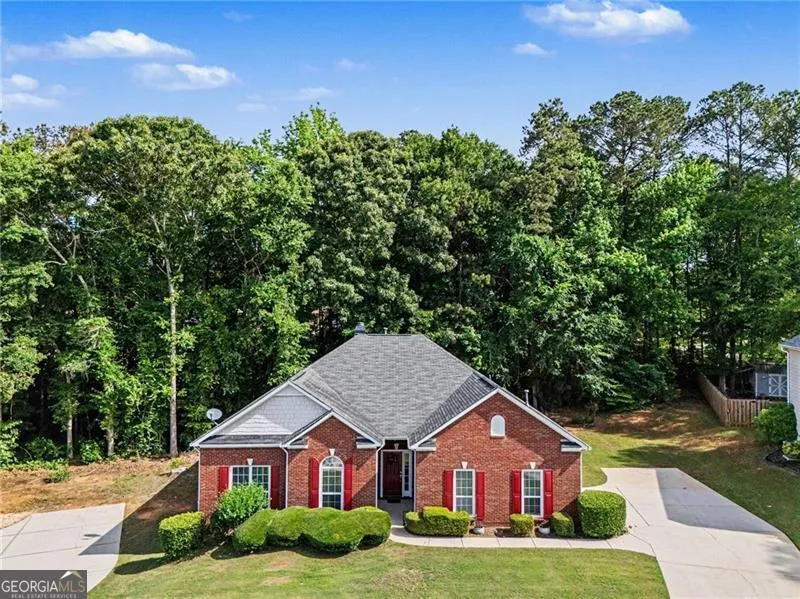 8195 N Links DR Covington, GA 30014