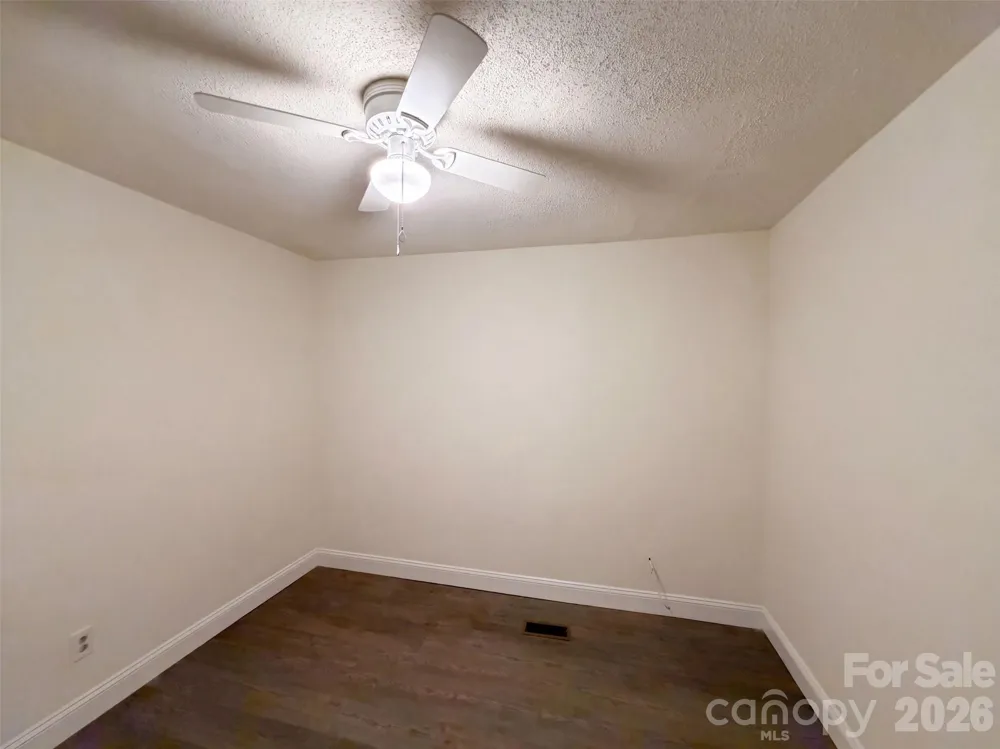 1610 Martin Avenue Gastonia, NC 28052