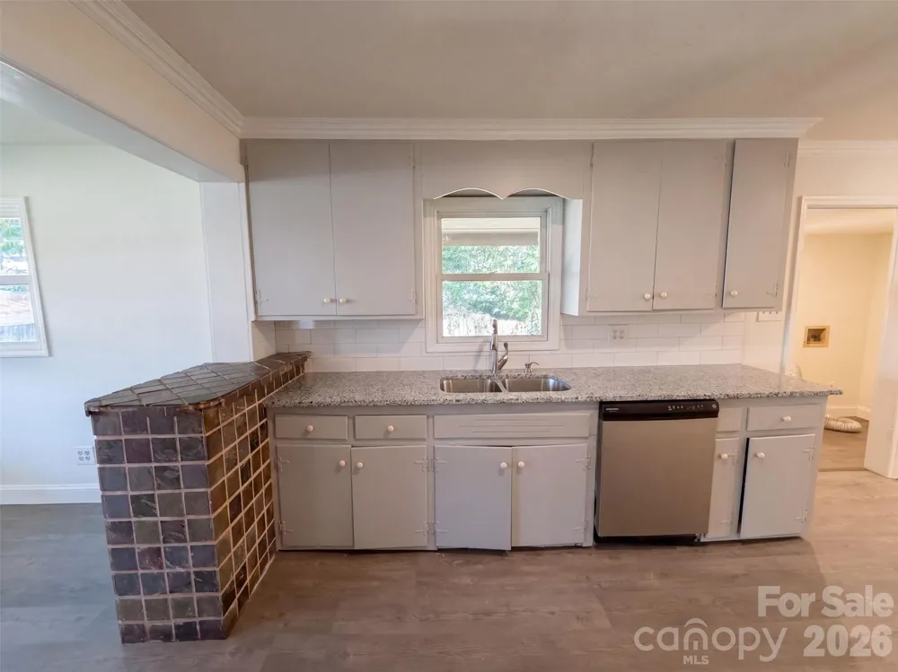 1610 Martin Avenue Gastonia, NC 28052