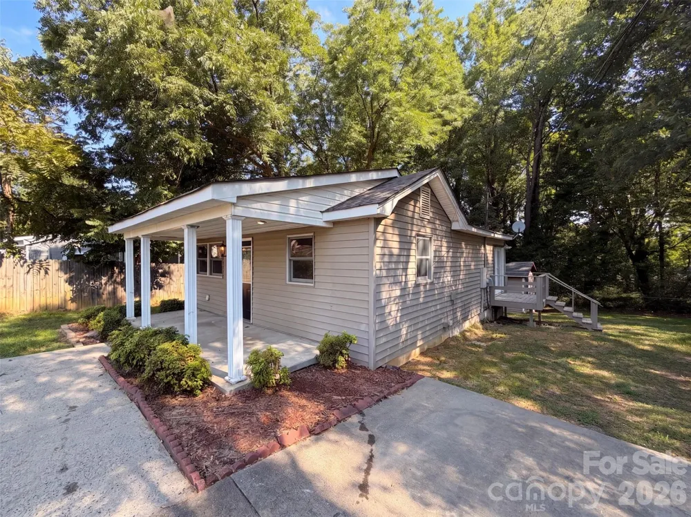1610 Martin Avenue Gastonia, NC 28052