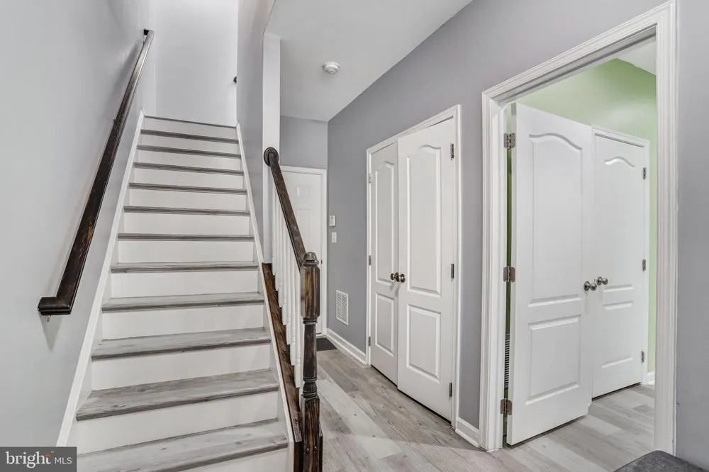 22630 CAMBRIDGEPORT SQUARE Ashburn, VA 20148