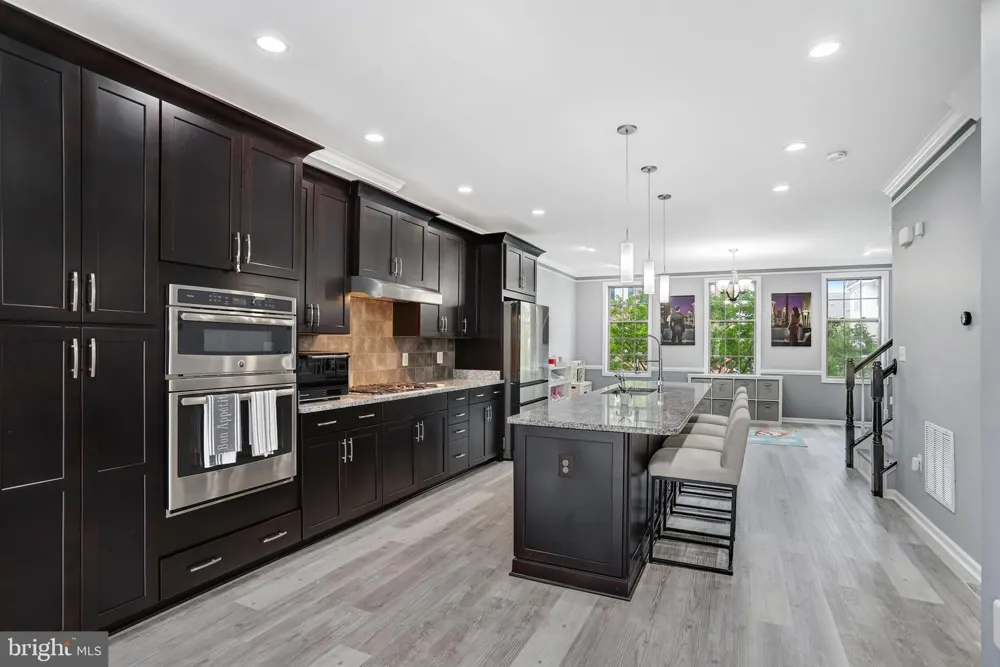 22630 CAMBRIDGEPORT SQUARE Ashburn, VA 20148