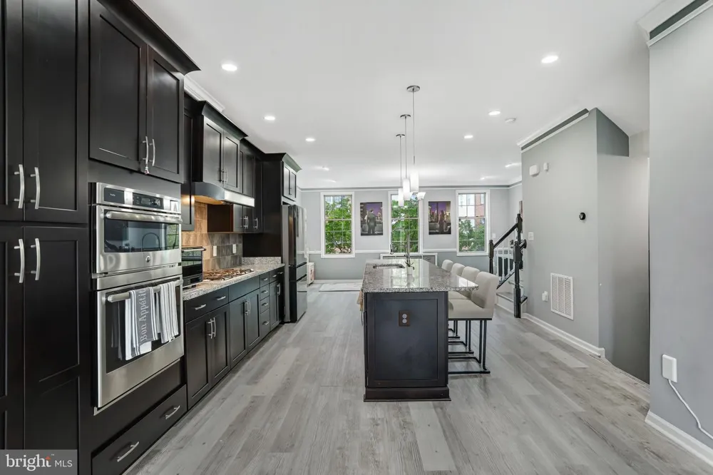22630 CAMBRIDGEPORT SQUARE Ashburn, VA 20148