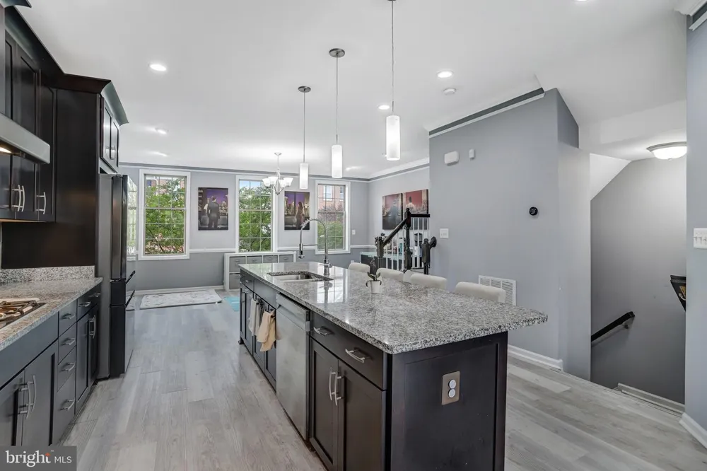 22630 CAMBRIDGEPORT SQUARE Ashburn, VA 20148