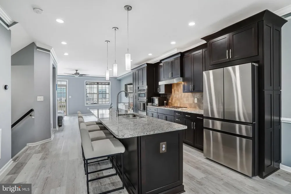 22630 CAMBRIDGEPORT SQUARE Ashburn, VA 20148