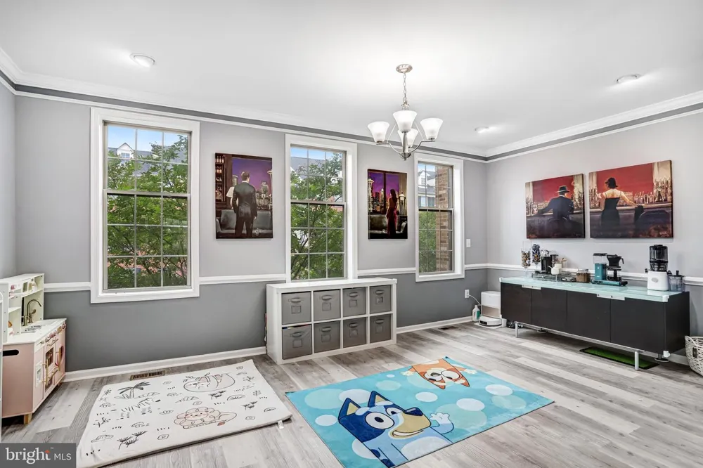 22630 CAMBRIDGEPORT SQUARE Ashburn, VA 20148