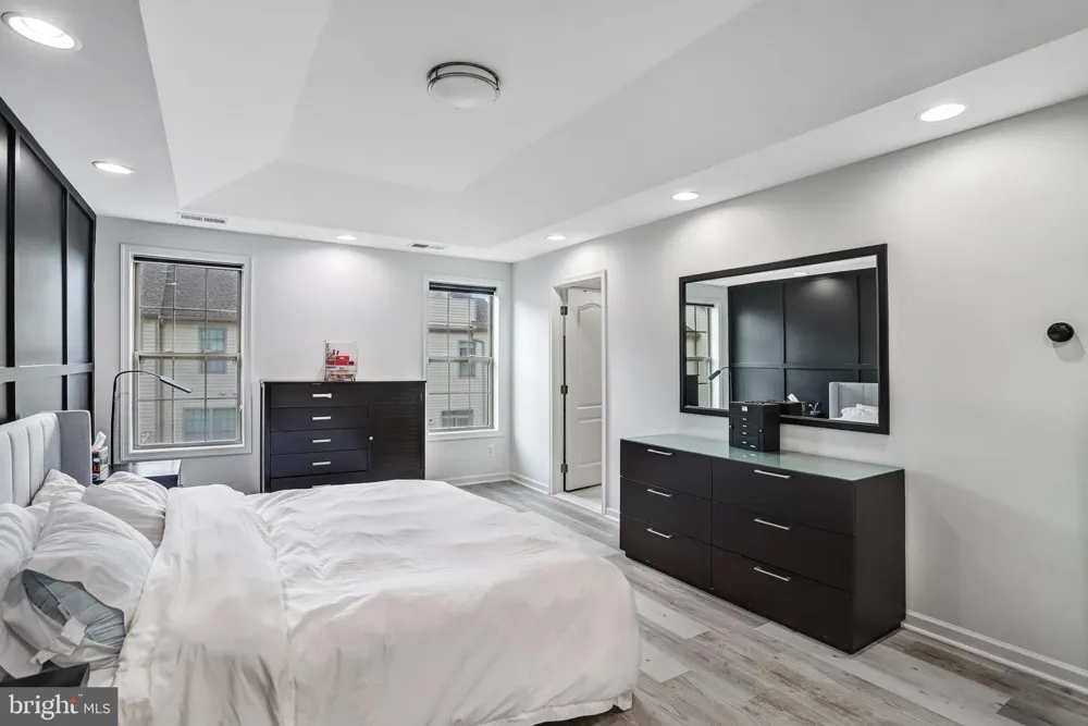 22630 CAMBRIDGEPORT SQUARE Ashburn, VA 20148