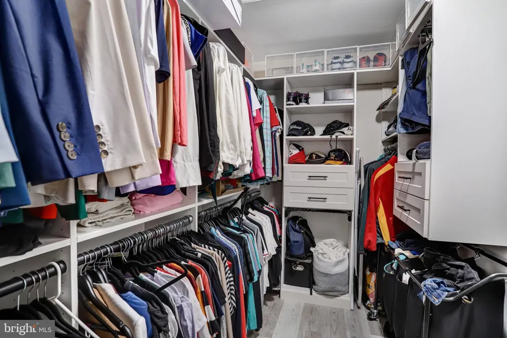 22630 CAMBRIDGEPORT SQUARE Ashburn, VA 20148