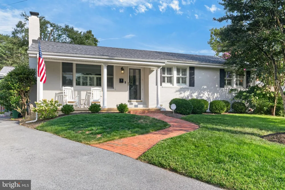 5 BRISTOL CIRCLE Annapolis, MD 21401