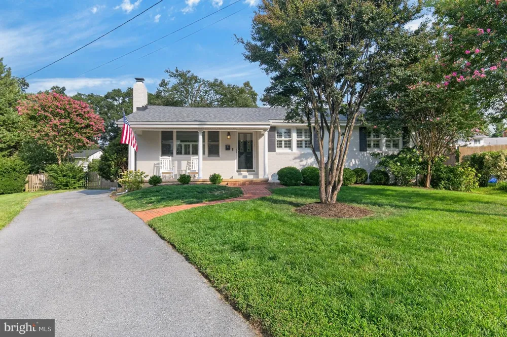 5 BRISTOL CIRCLE Annapolis, MD 21401