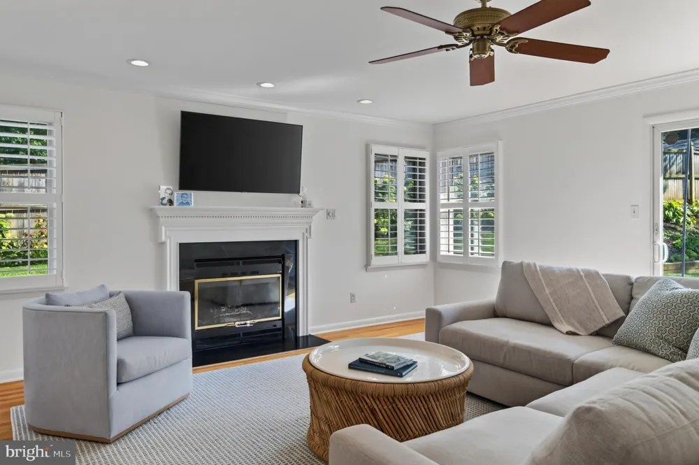 5 BRISTOL CIRCLE Annapolis, MD 21401