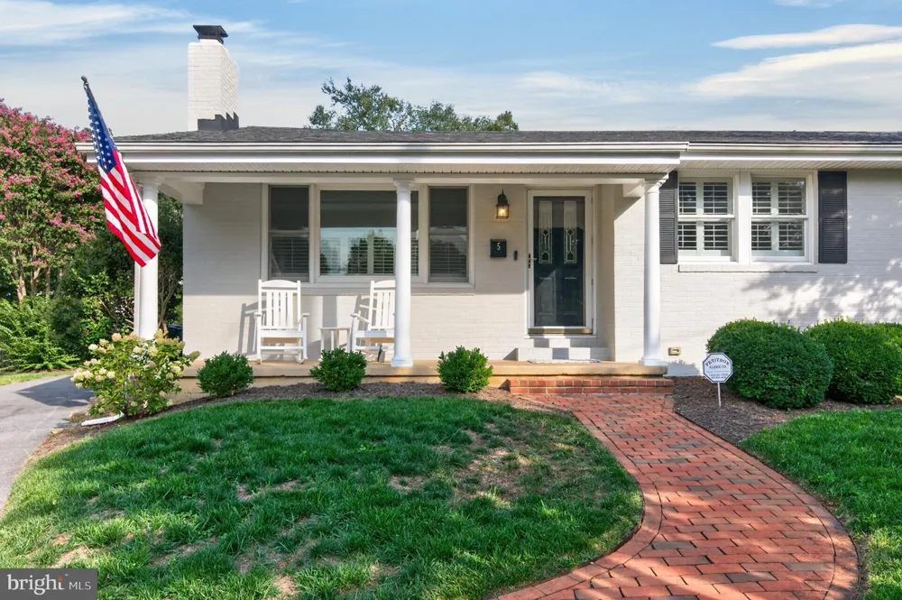 5 BRISTOL CIRCLE Annapolis, MD 21401