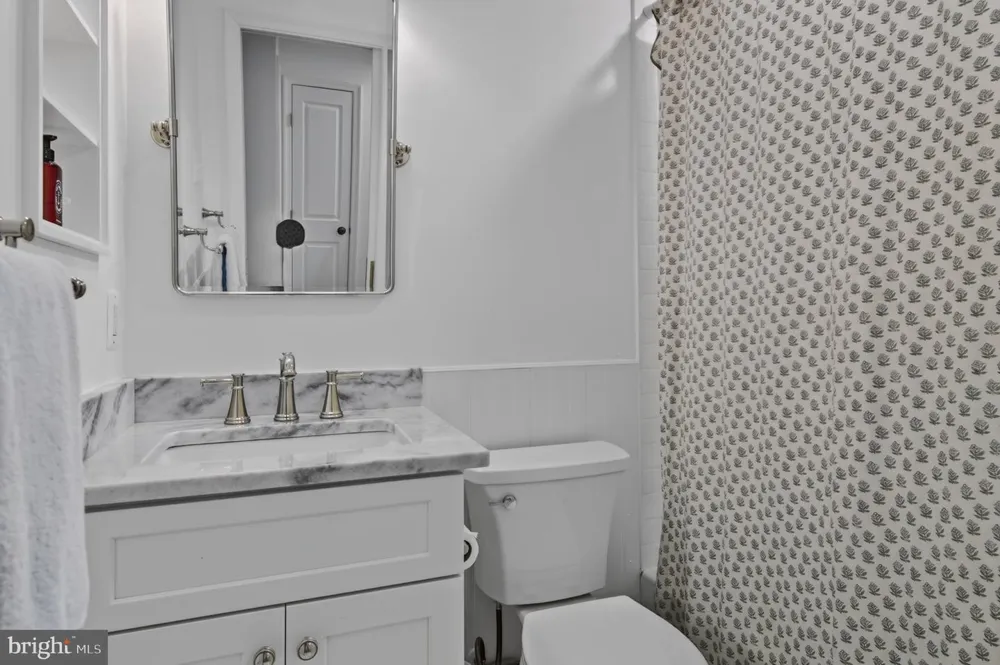5 BRISTOL CIRCLE Annapolis, MD 21401