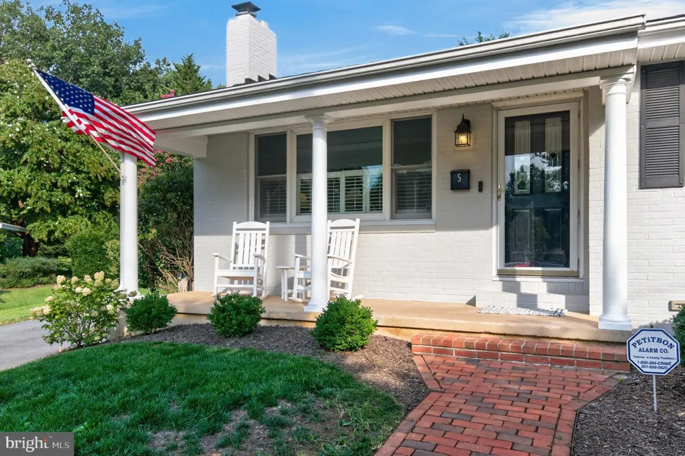 5 BRISTOL CIRCLE Annapolis, MD 21401
