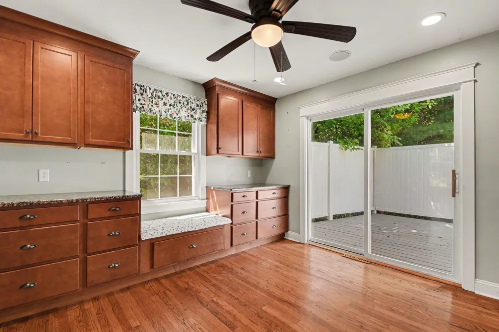 4994 Bluff Drive NE Grand Rapids, MI 49525