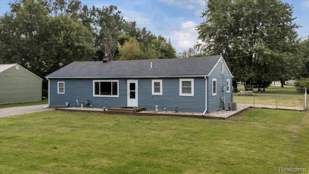 13065 Neff Road Vienna Charter Township, MI 48420
