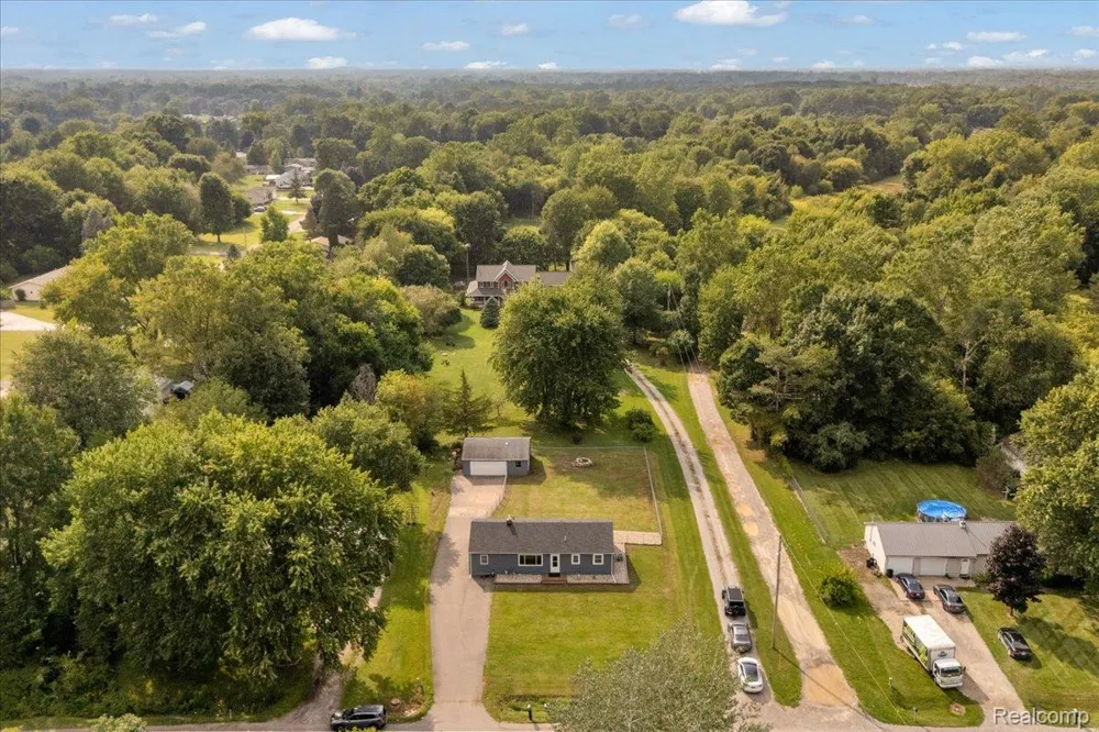 13065 Neff Road Vienna Charter Township, MI 48420