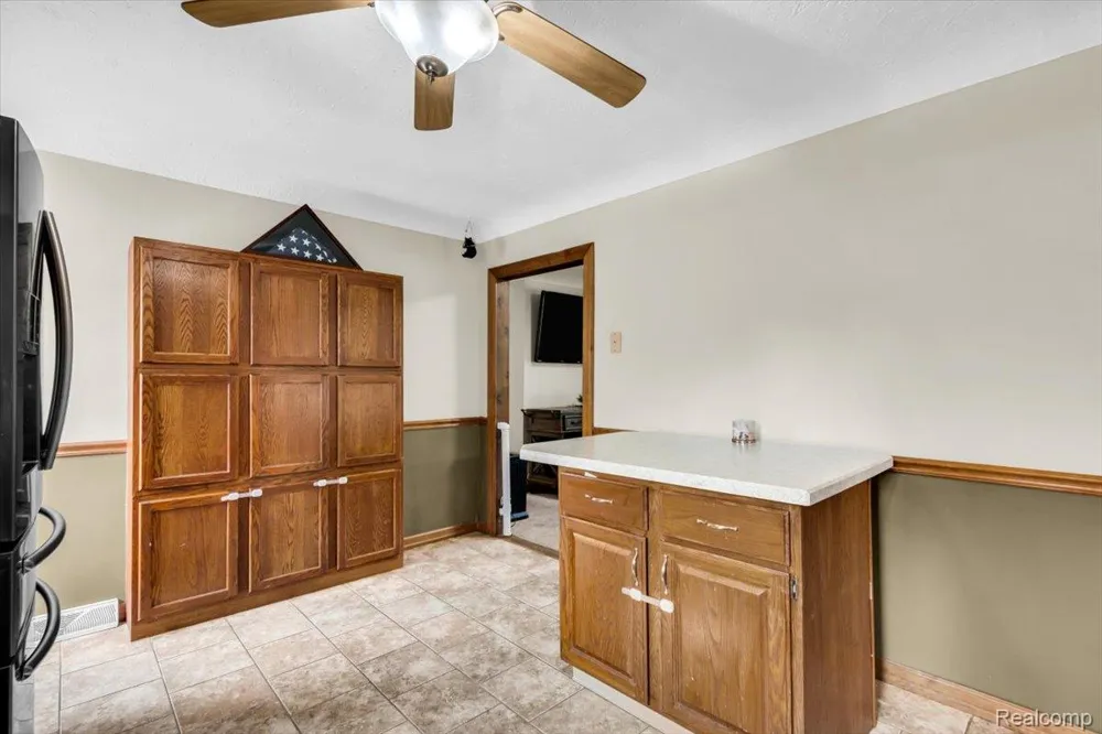 13065 Neff Road Vienna Charter Township, MI 48420