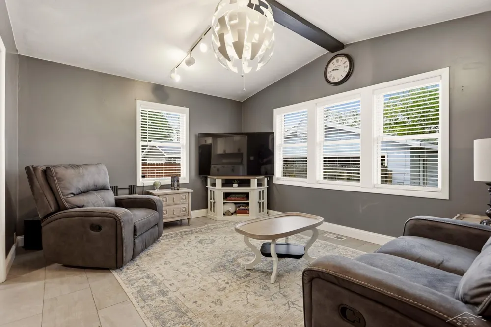 1414 Clay Street Midland City, MI 48642