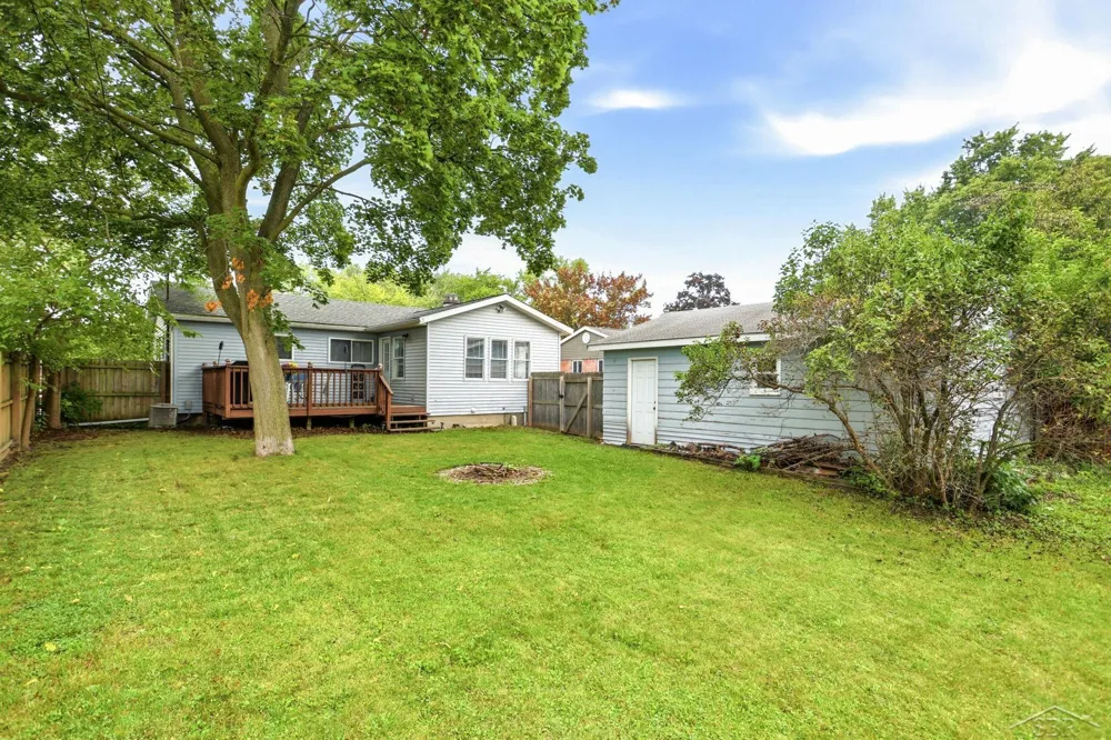 1414 Clay Street Midland City, MI 48642