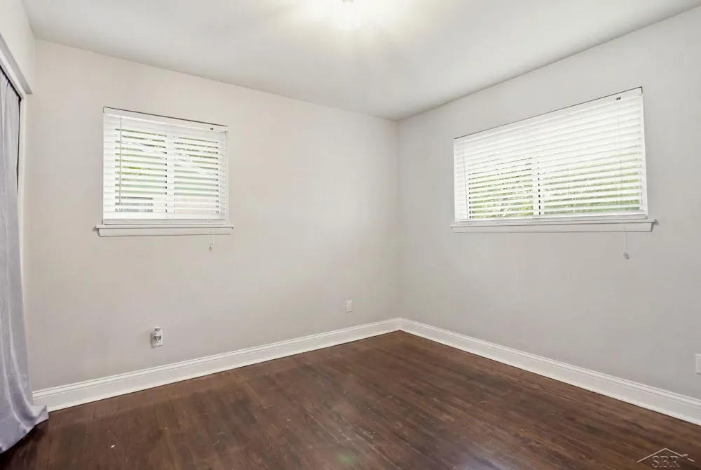 1414 Clay Street Midland City, MI 48642