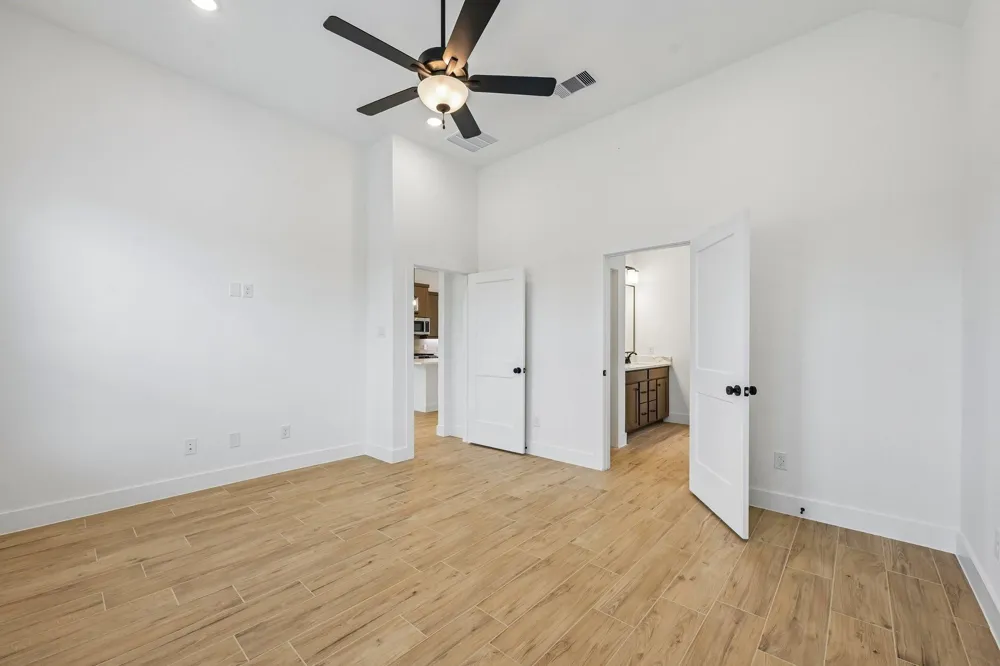 12802 Meadow Wind Way Conroe, TX 77302