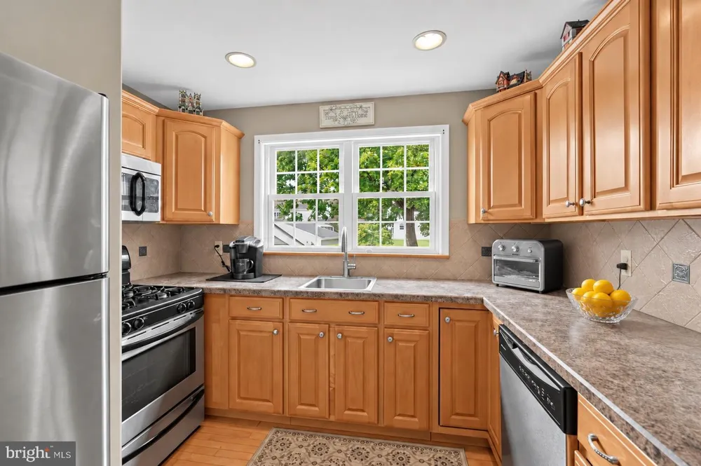 462 CYNTHIA AVENUE Langhorne, PA 19047