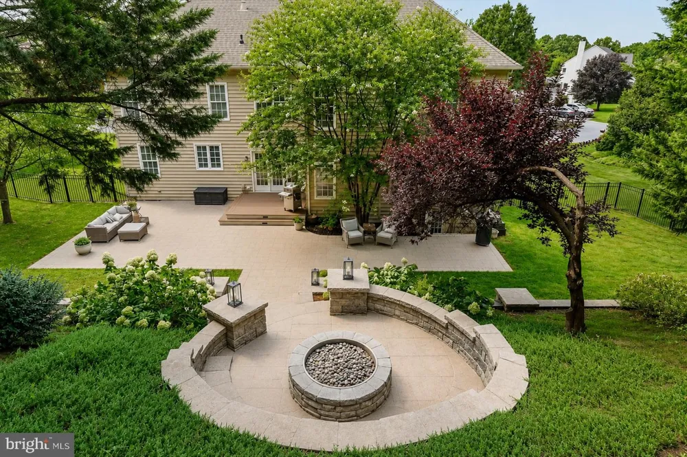 11204 YARDLEY PLACE E Ijamsville, MD 21754