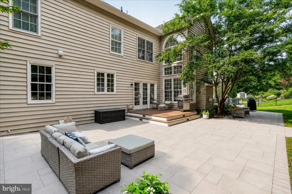 11204 YARDLEY PLACE E Ijamsville, MD 21754