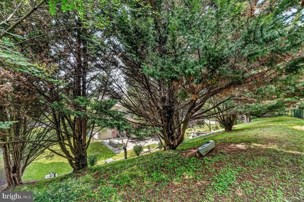 11204 YARDLEY PLACE E Ijamsville, MD 21754
