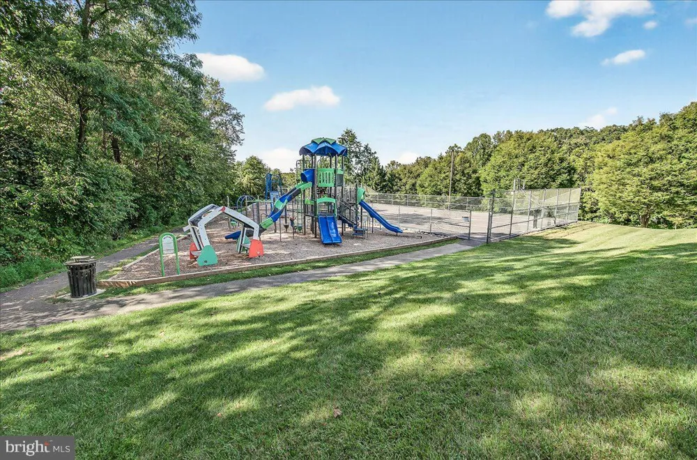 11204 YARDLEY PLACE E Ijamsville, MD 21754