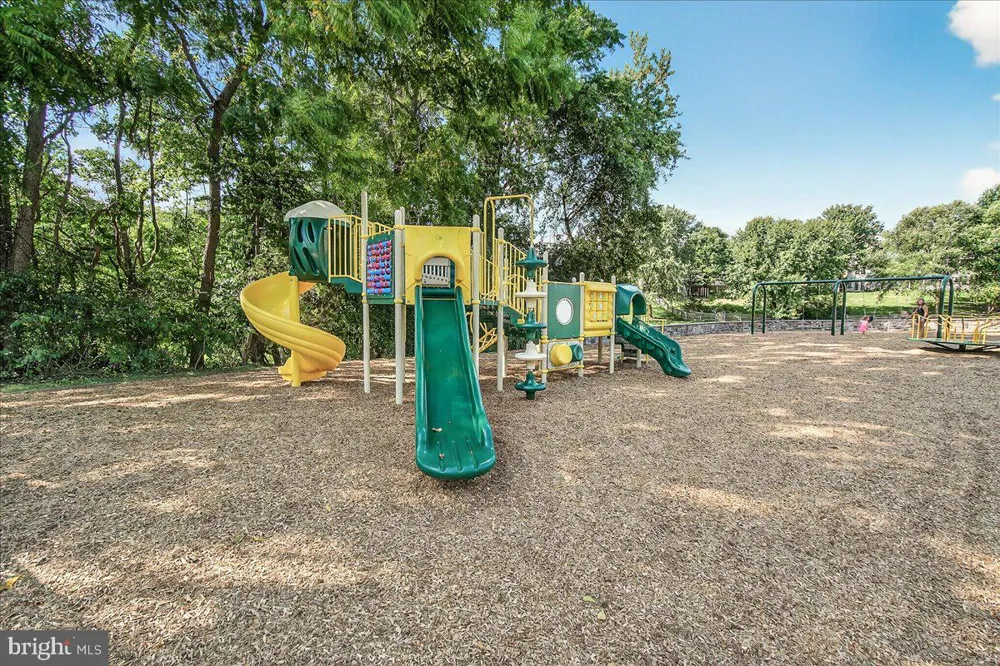 11204 YARDLEY PLACE E Ijamsville, MD 21754