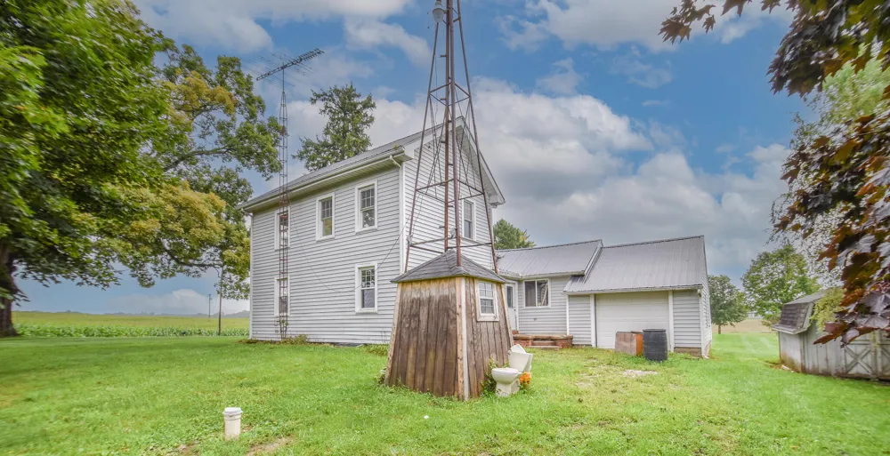 4391 Tamarack Road Hillsdale, MI 49242