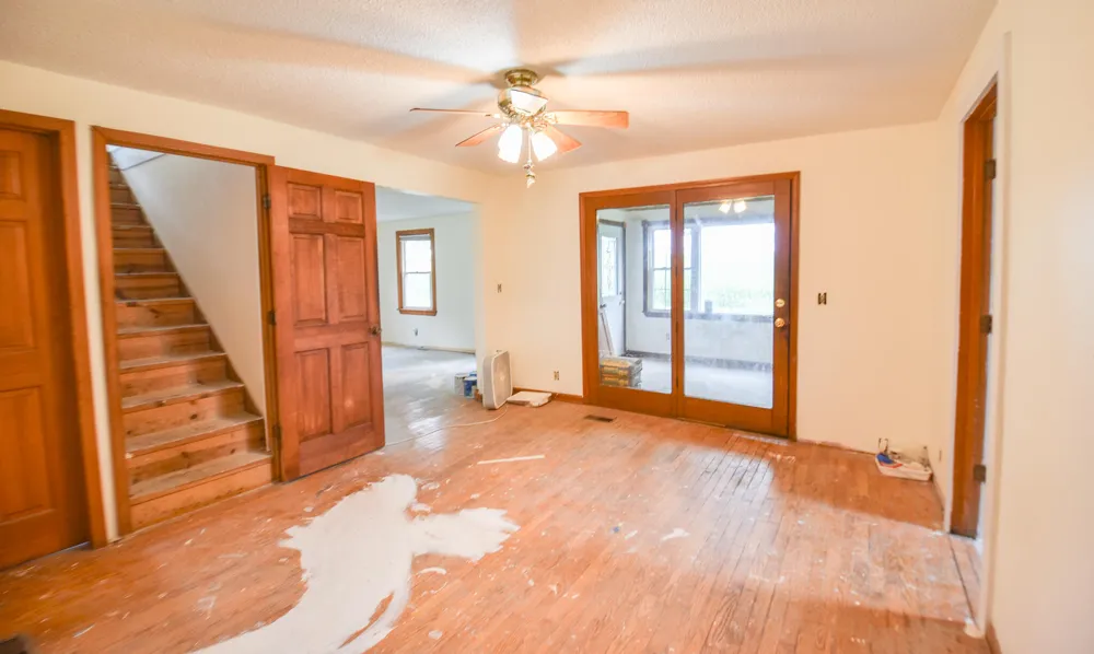 4391 Tamarack Road Hillsdale, MI 49242