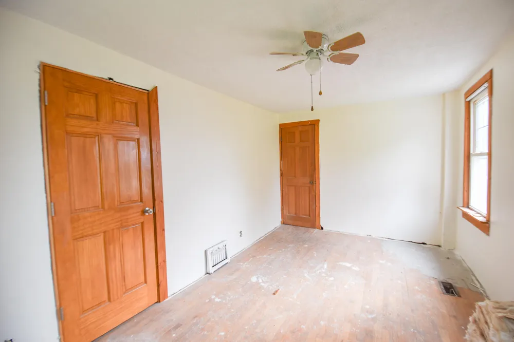 4391 Tamarack Road Hillsdale, MI 49242