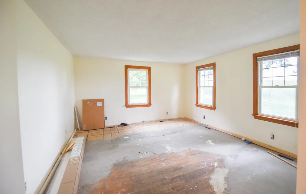 4391 Tamarack Road Hillsdale, MI 49242