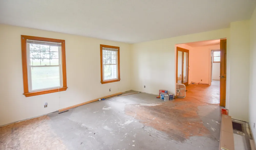 4391 Tamarack Road Hillsdale, MI 49242