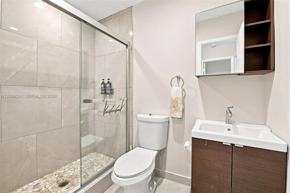 10720 NW 11th St Pembroke Pines, FL 33026