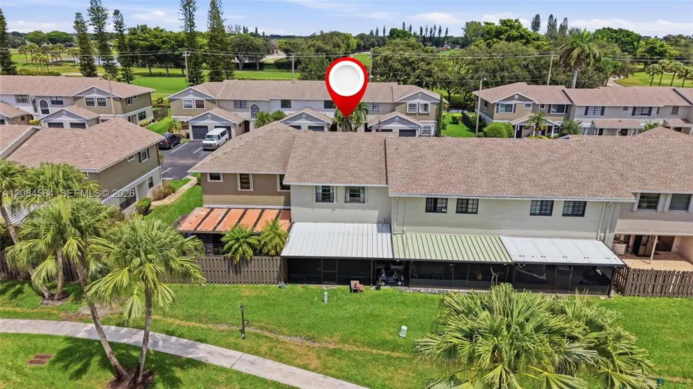 10720 NW 11th St Pembroke Pines, FL 33026