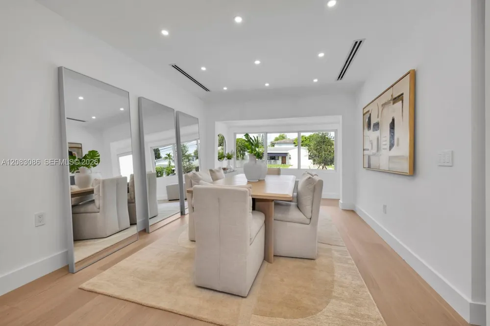 2635 SW 64th Ave Miami, FL 33155