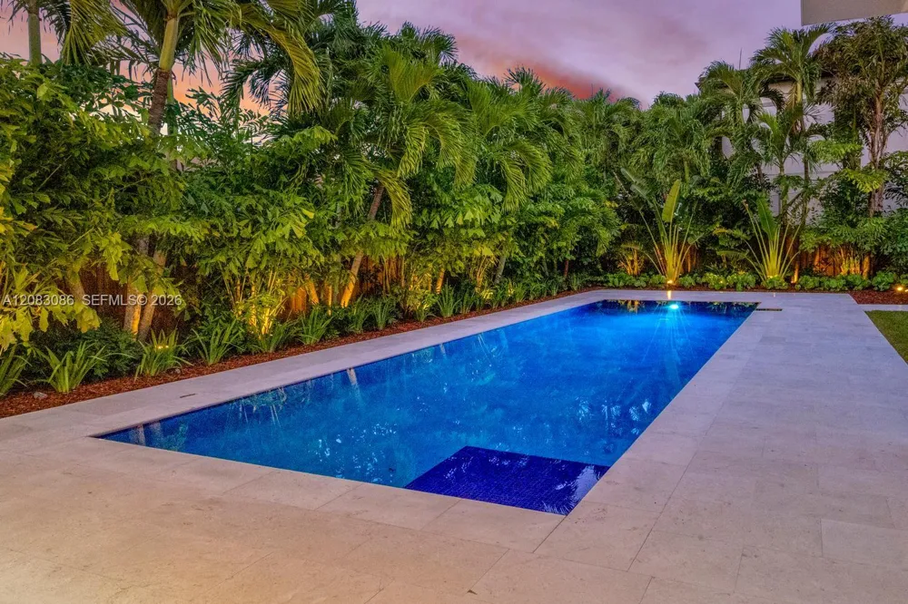 2635 SW 64th Ave Miami, FL 33155