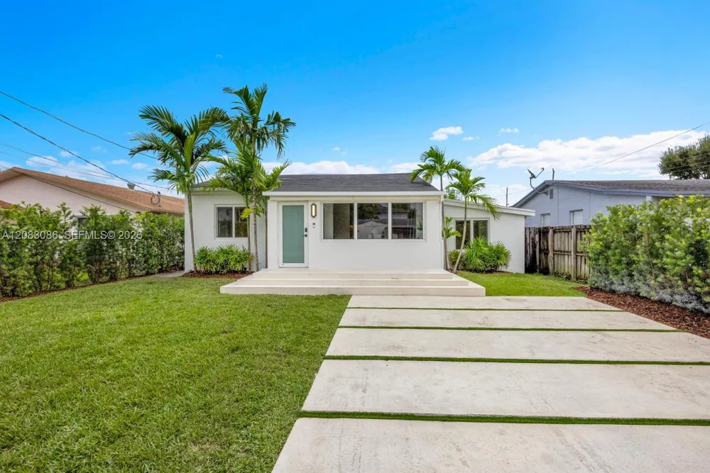 2635 SW 64th Ave Miami, FL 33155