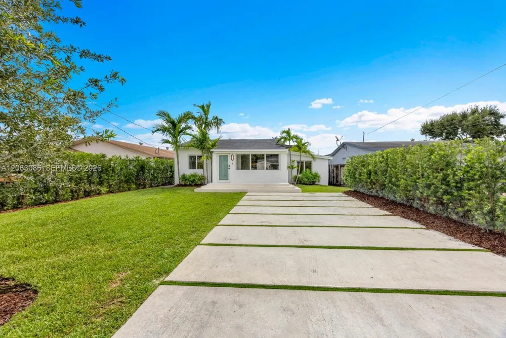 2635 SW 64th Ave Miami, FL 33155