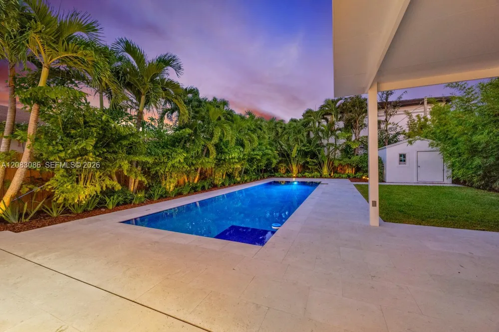 2635 SW 64th Ave Miami, FL 33155