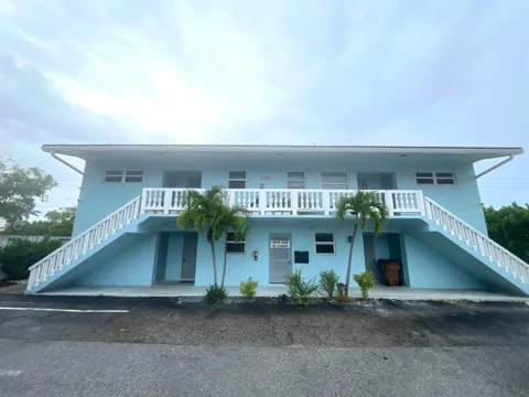 1001 SE 3rd Street #1
