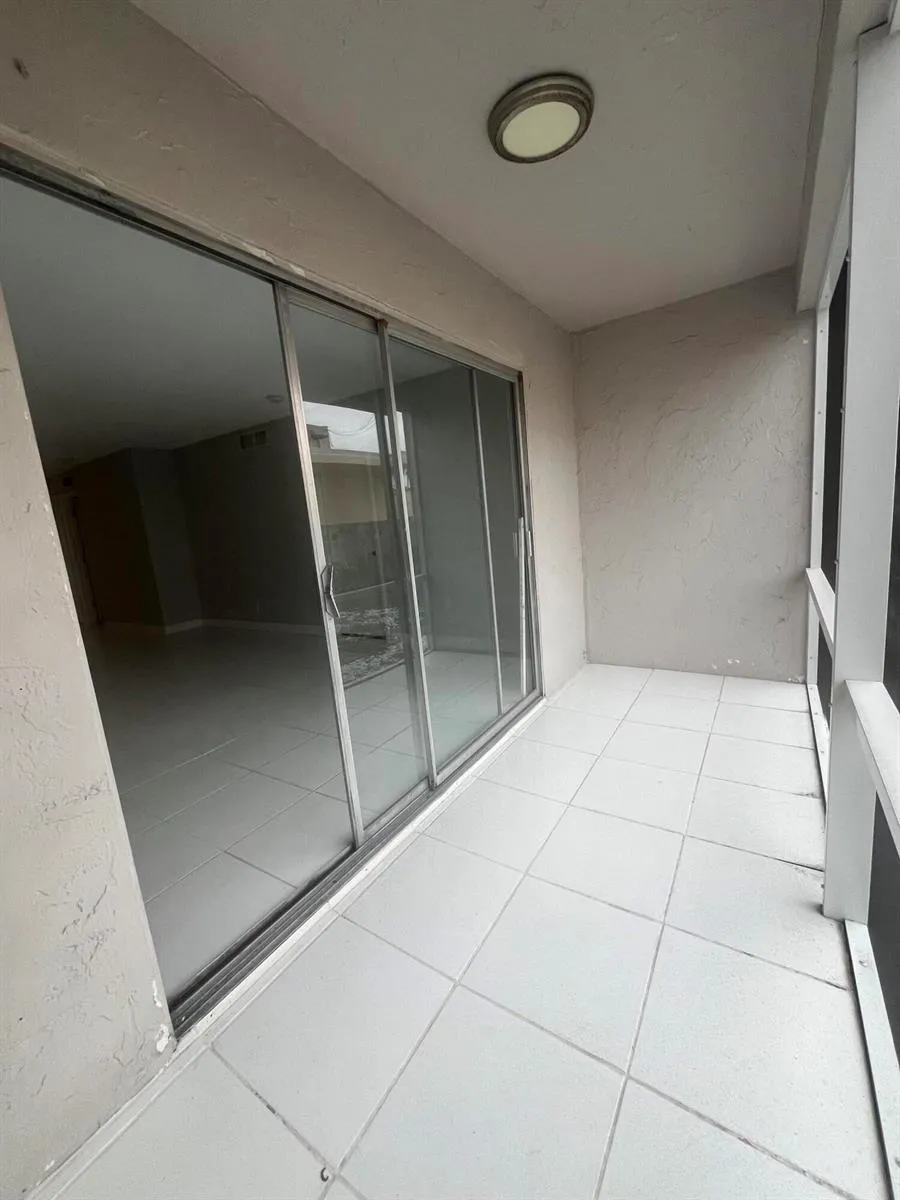 1001 SE 3rd Street #1 Deerfield Beach, FL 33441