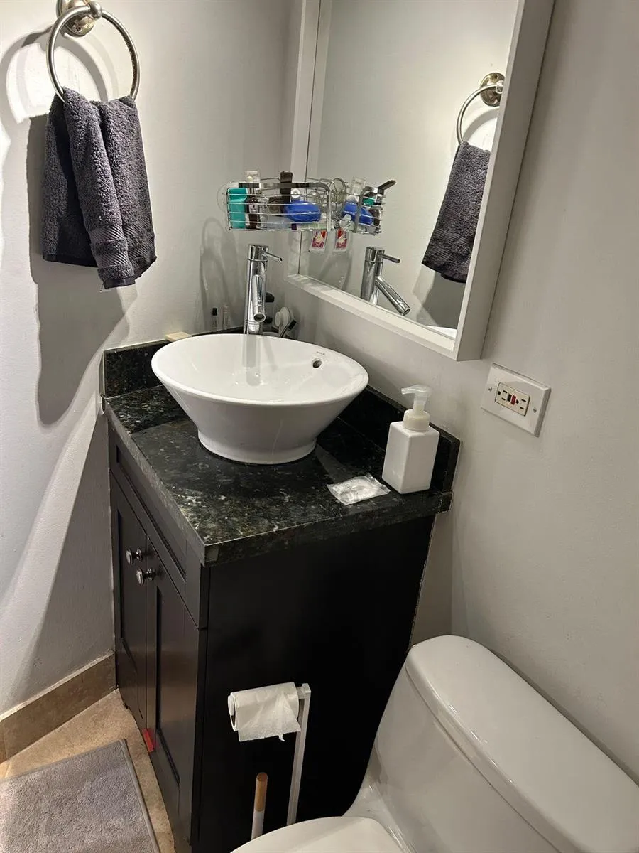 1881 WASHINGTON AVENUE #8E Miami Beach, FL 33139